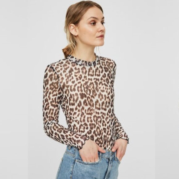 Vero Moda Tops - Vero Moda Leopard print mesh top